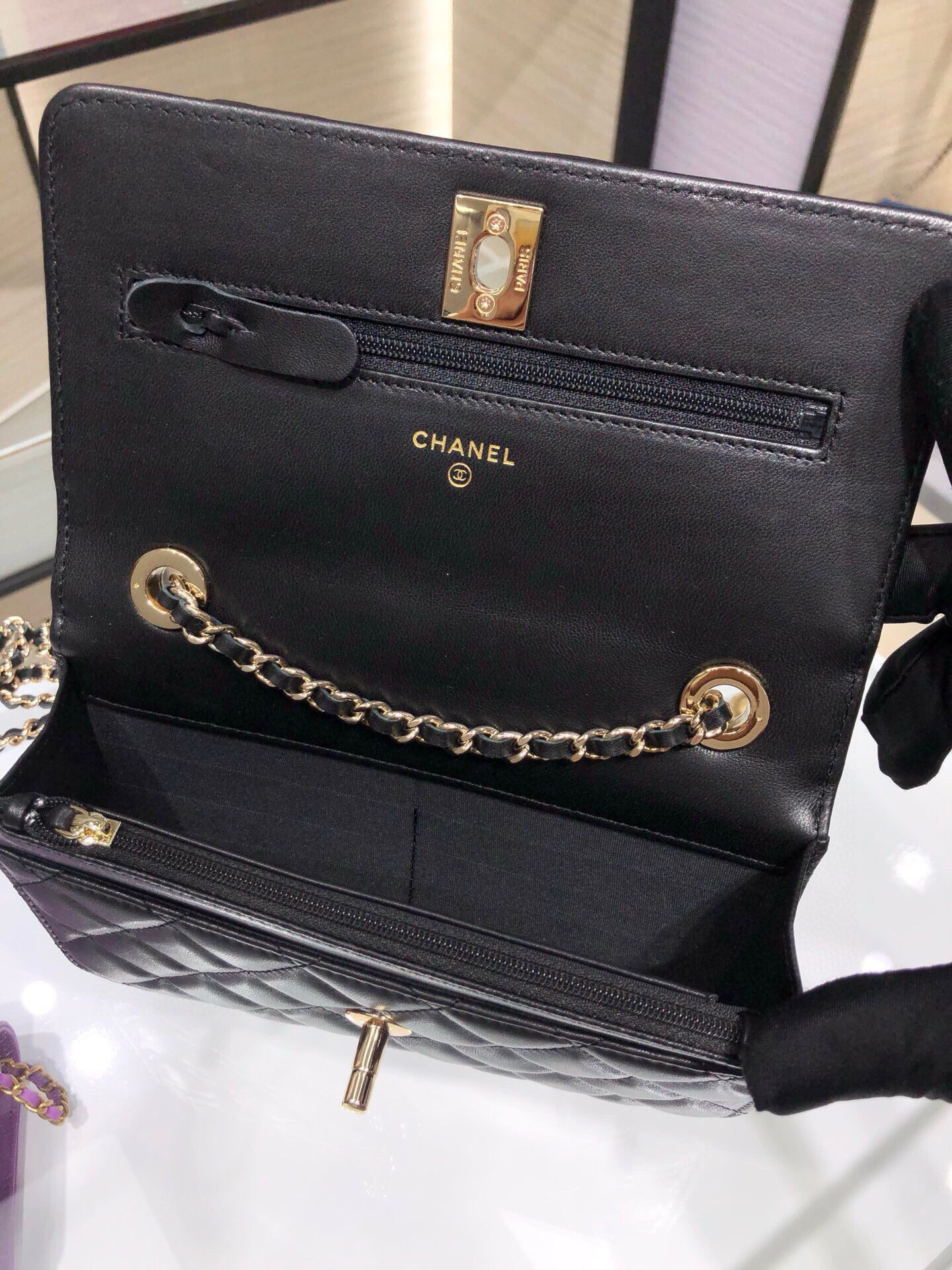 Ch*el woc trendy cc wallet on chain 19x12x3.5cm