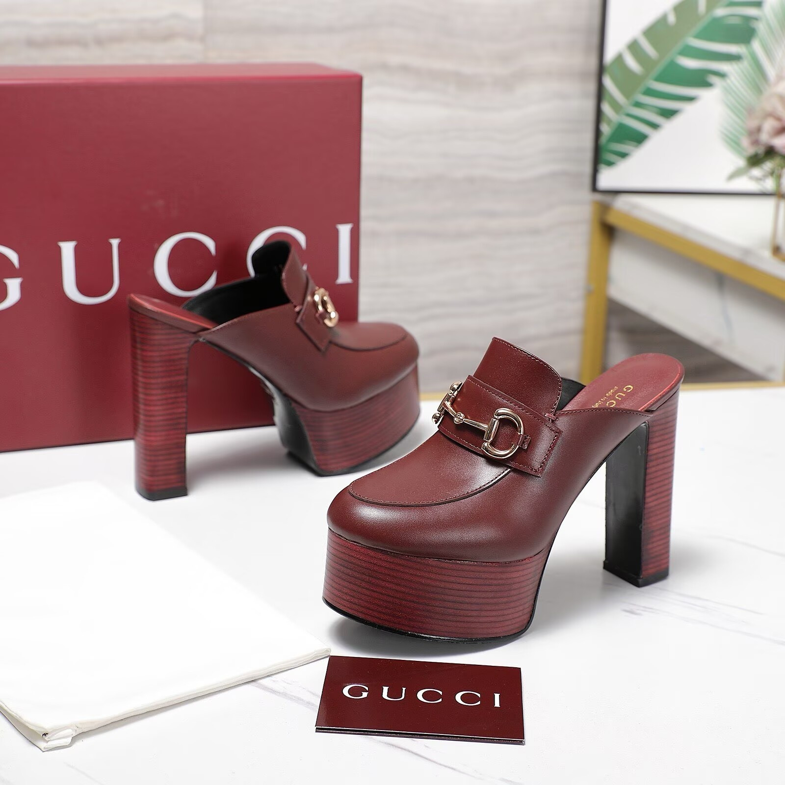 ua G*u*i horsebit mules 13.5cm heel