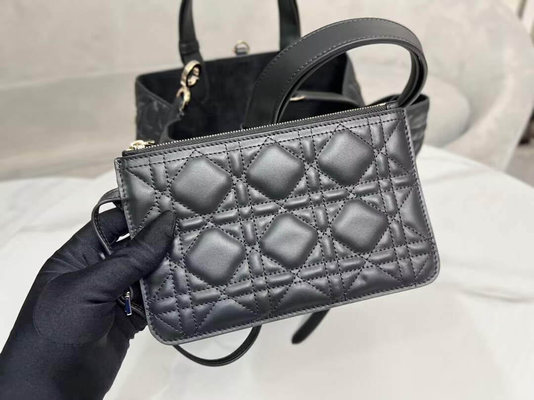 D*or toujours bag medium black 11 x 8.5 x 6.5 inches