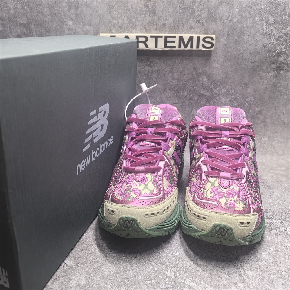 ua new Ba1an*e 1906r green purple