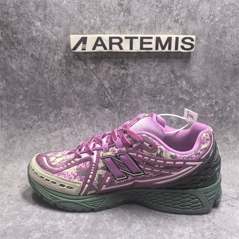 ua new Ba1an*e 1906r green purple