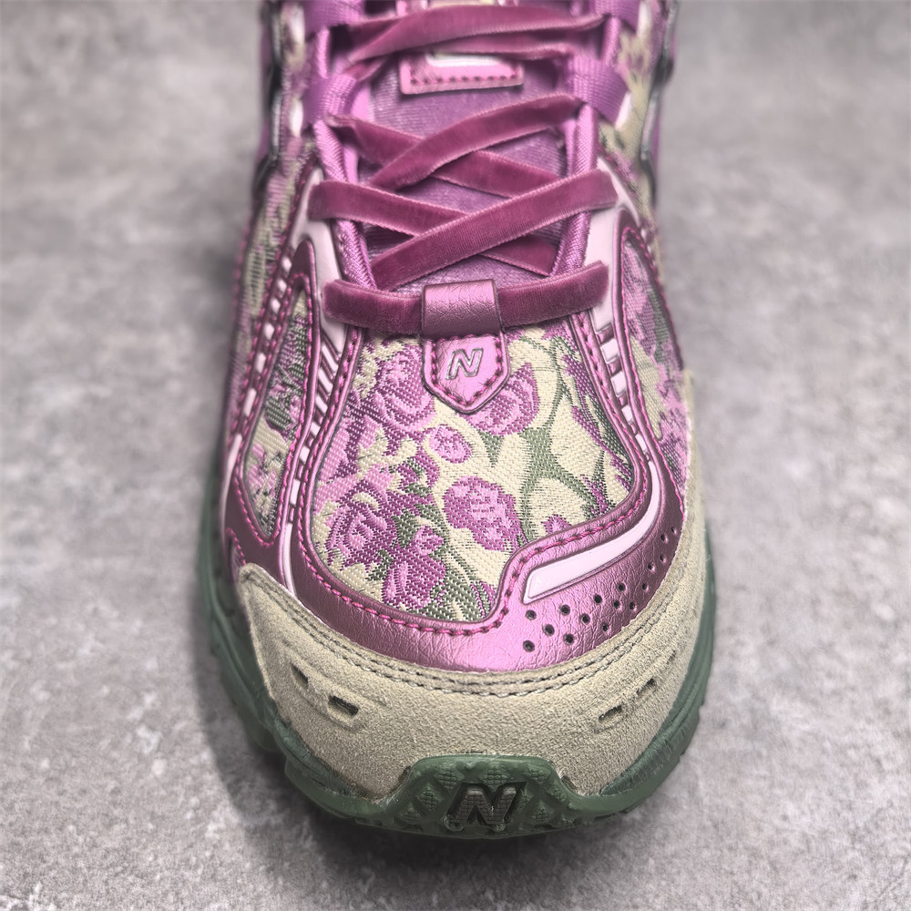 ua new Ba1an*e 1906r green purple