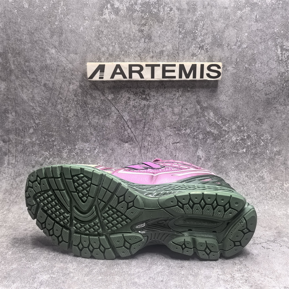 ua new Ba1an*e 1906r green purple