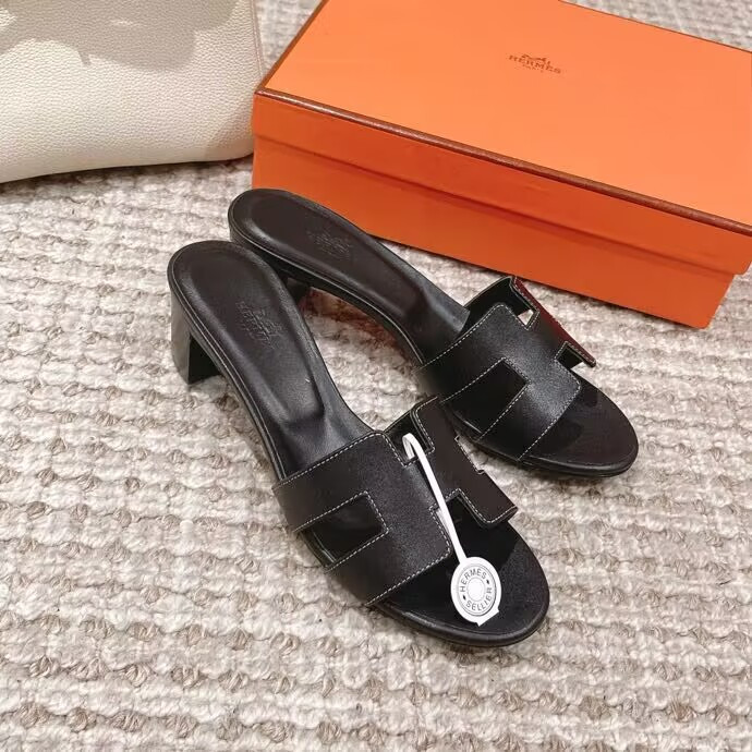 ua H**mes oasis sandal