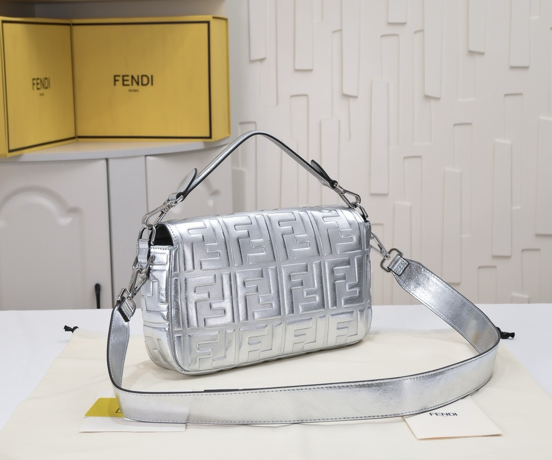 F**di baguette phone pouch craquelé silver leather pouch 26x6x15cm