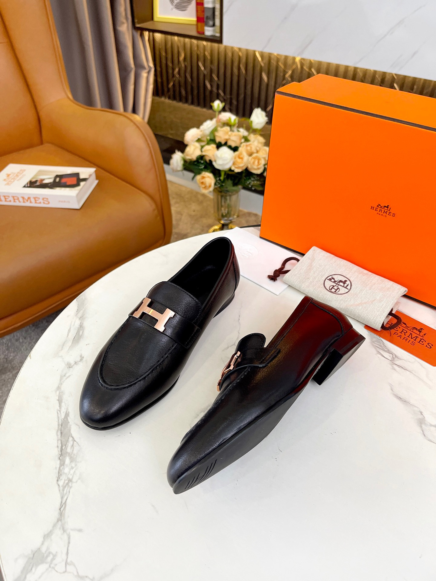 ua H**mes paris loafer