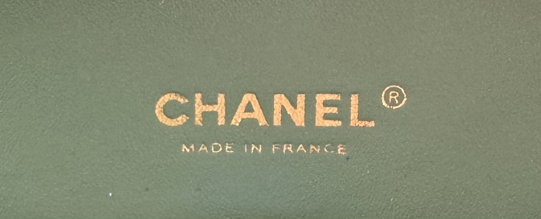 Ch*el mini classic 11.12 handbag 25 15.5 × 25.5 × 6.5 cm