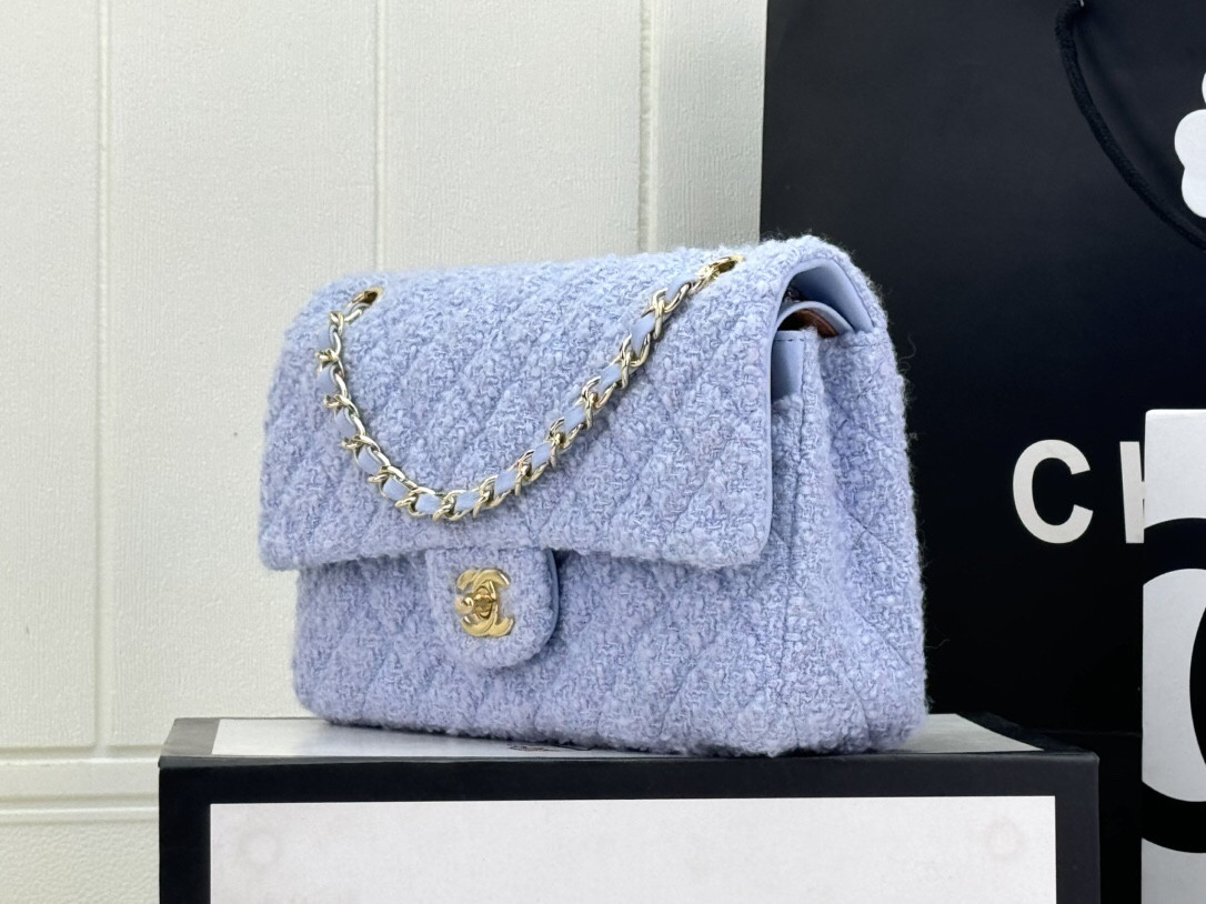 Ch*el mini classic 11.12 handbag 25 15.5 × 25.5 × 6.5 cm