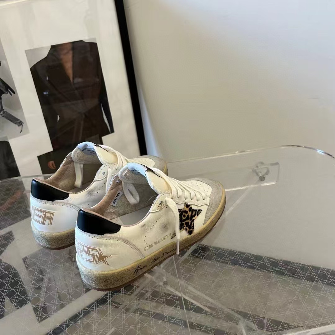 ua g01den G003e s*per-star sneaker