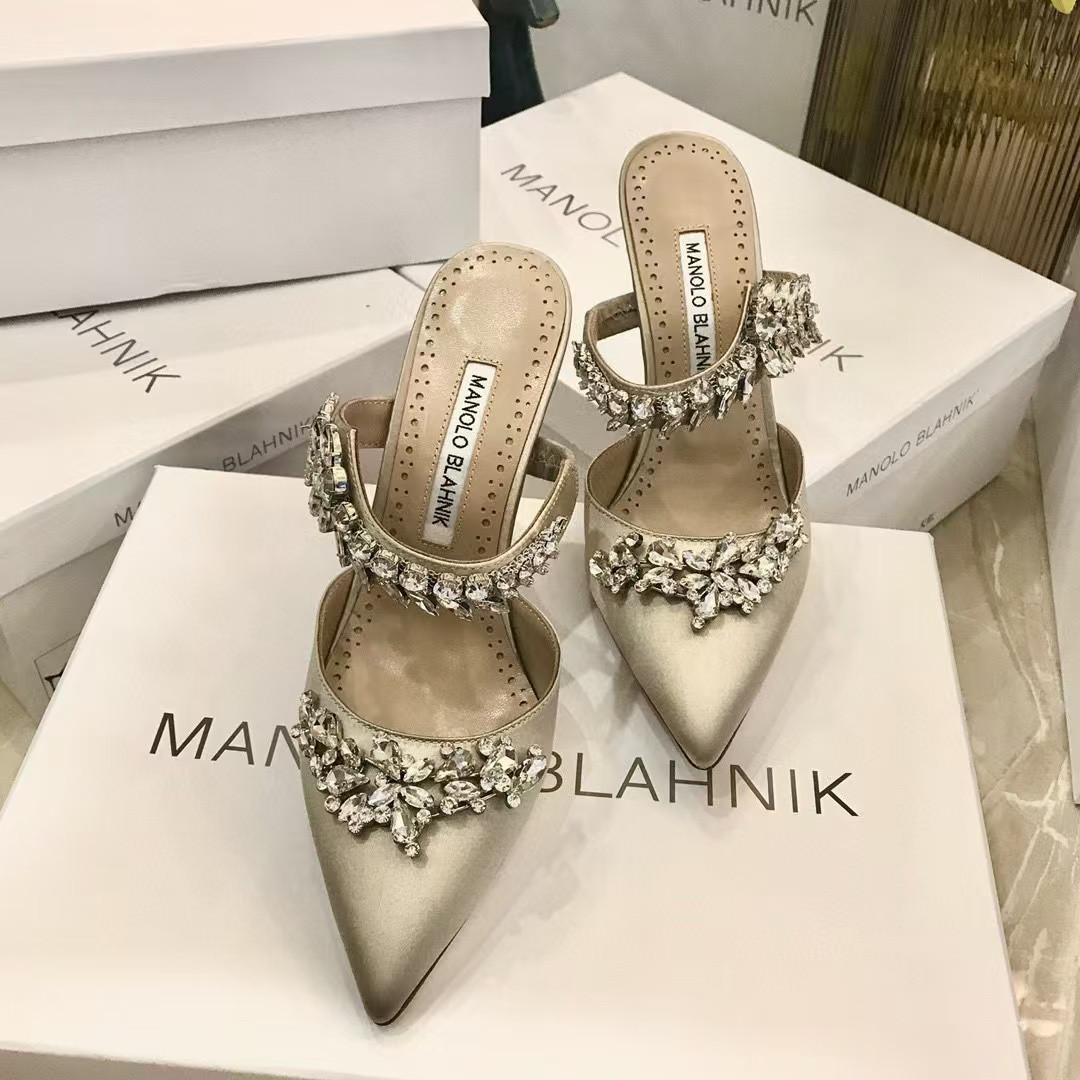 ua ma*n010 B1ah*ik shoes