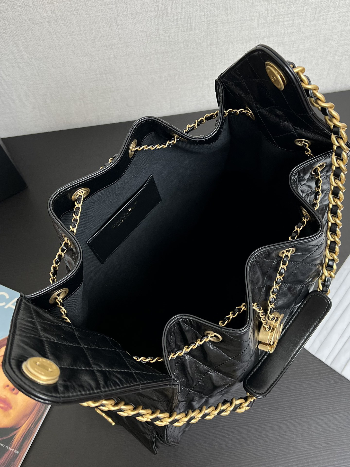 Ch*el 25c bucket bag 40x30x15cm