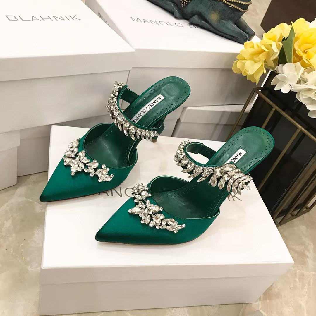 ua ma*n010 B1ah*ik shoes
