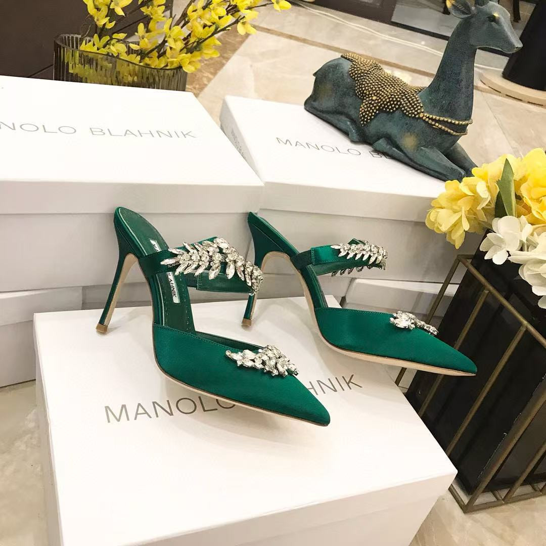 ua ma*n010 B1ah*ik shoes