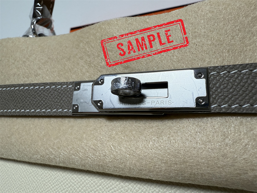 h**mes kelly 28cm (15-20 days for cusT0mization)