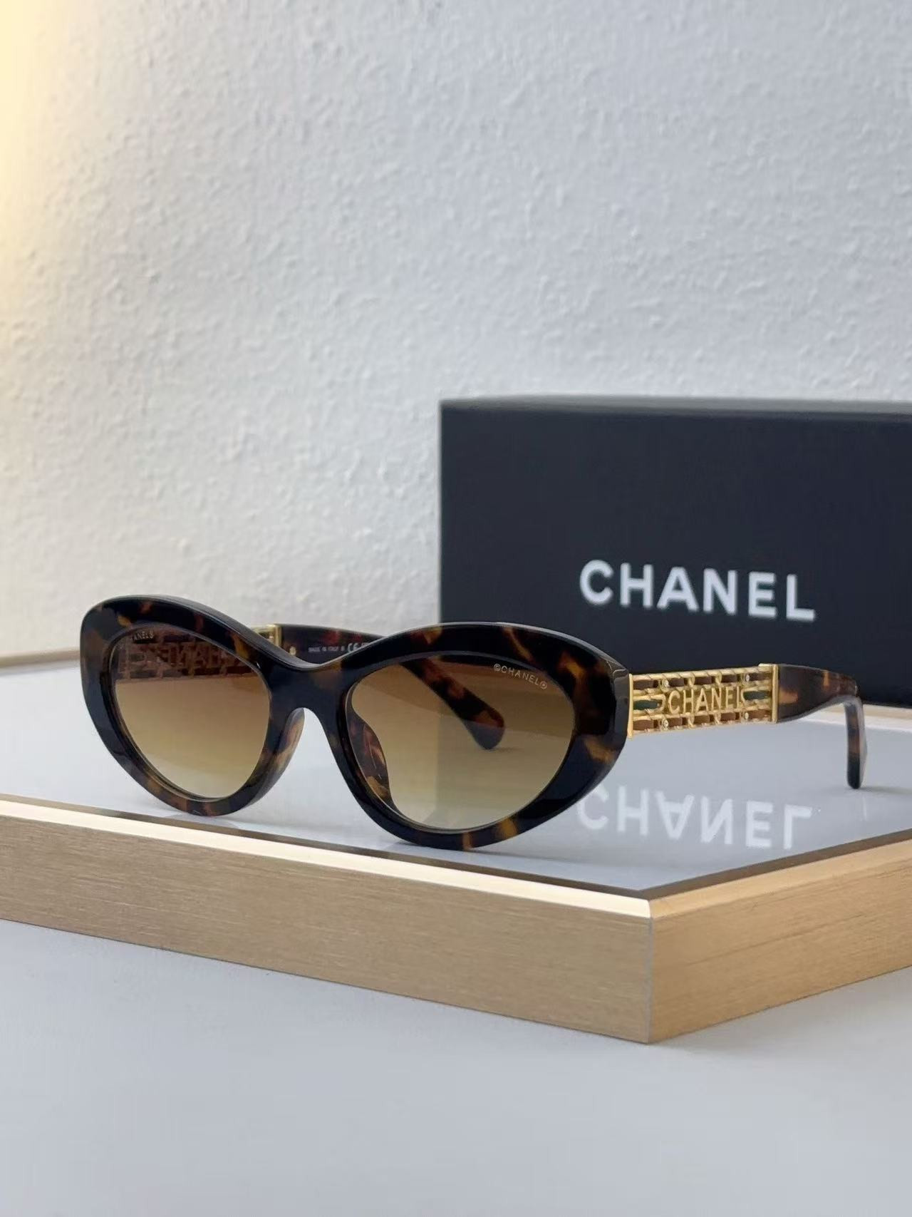 Ch*el glasses ch5538