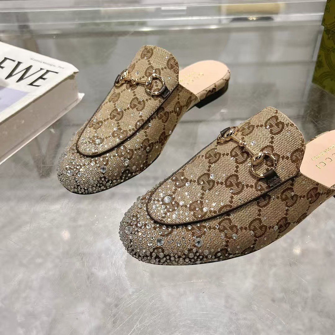 ua G*u*i gg crystal mule