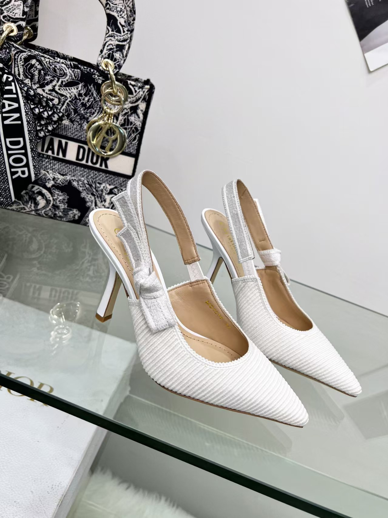 ua D*or j'aD*or slingback pump 9.5cm heel