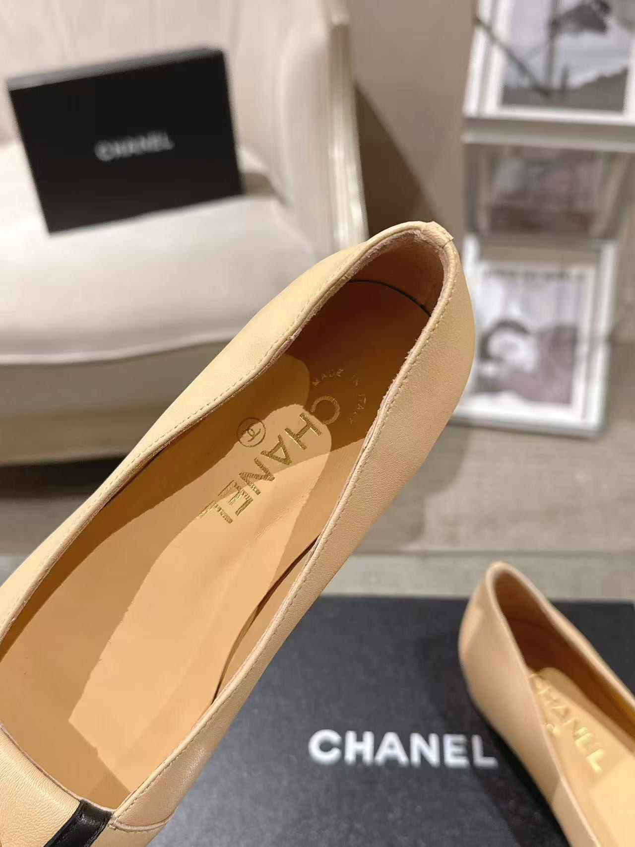 ua Ch*el flats