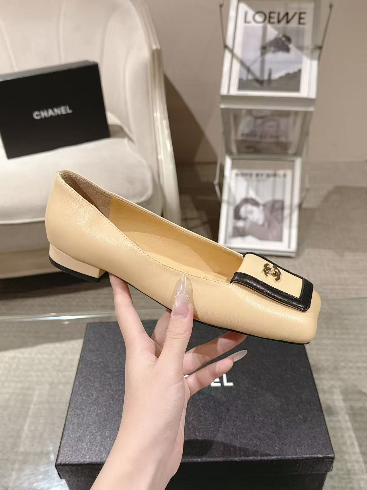 ua Ch*el flats