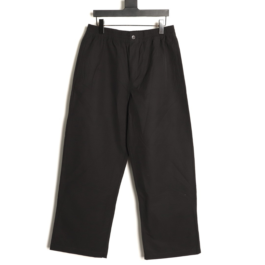 Ce**e pants