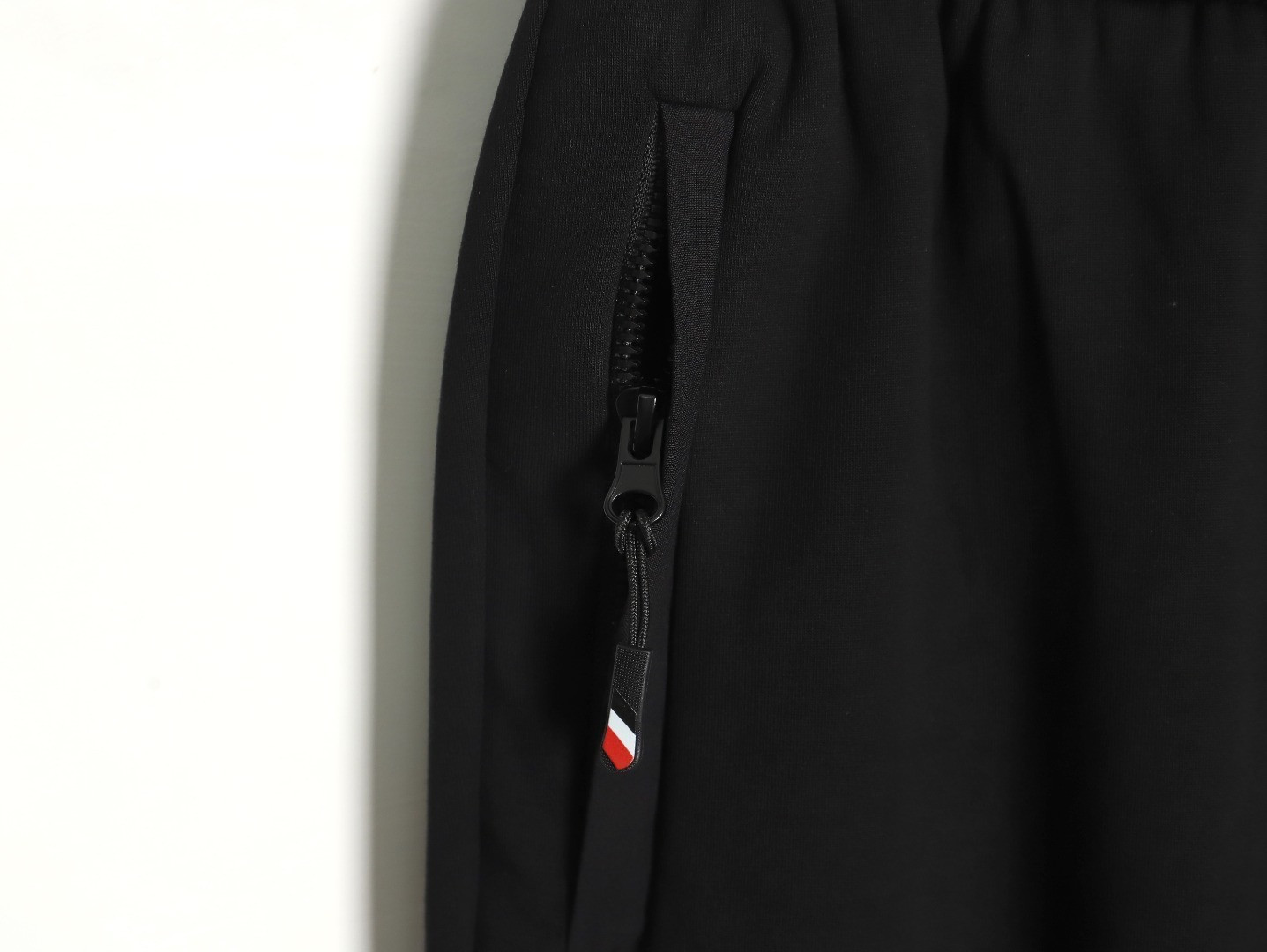 M0nc1er pants