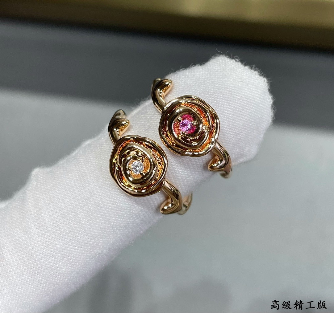 D*or small rose couture ring