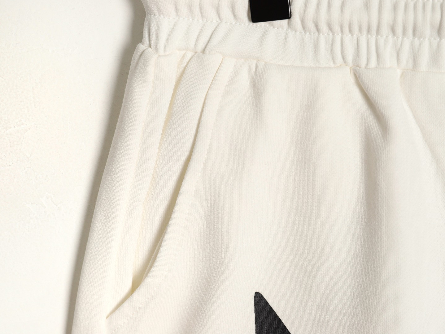 G1uenchy 25ss shorts
