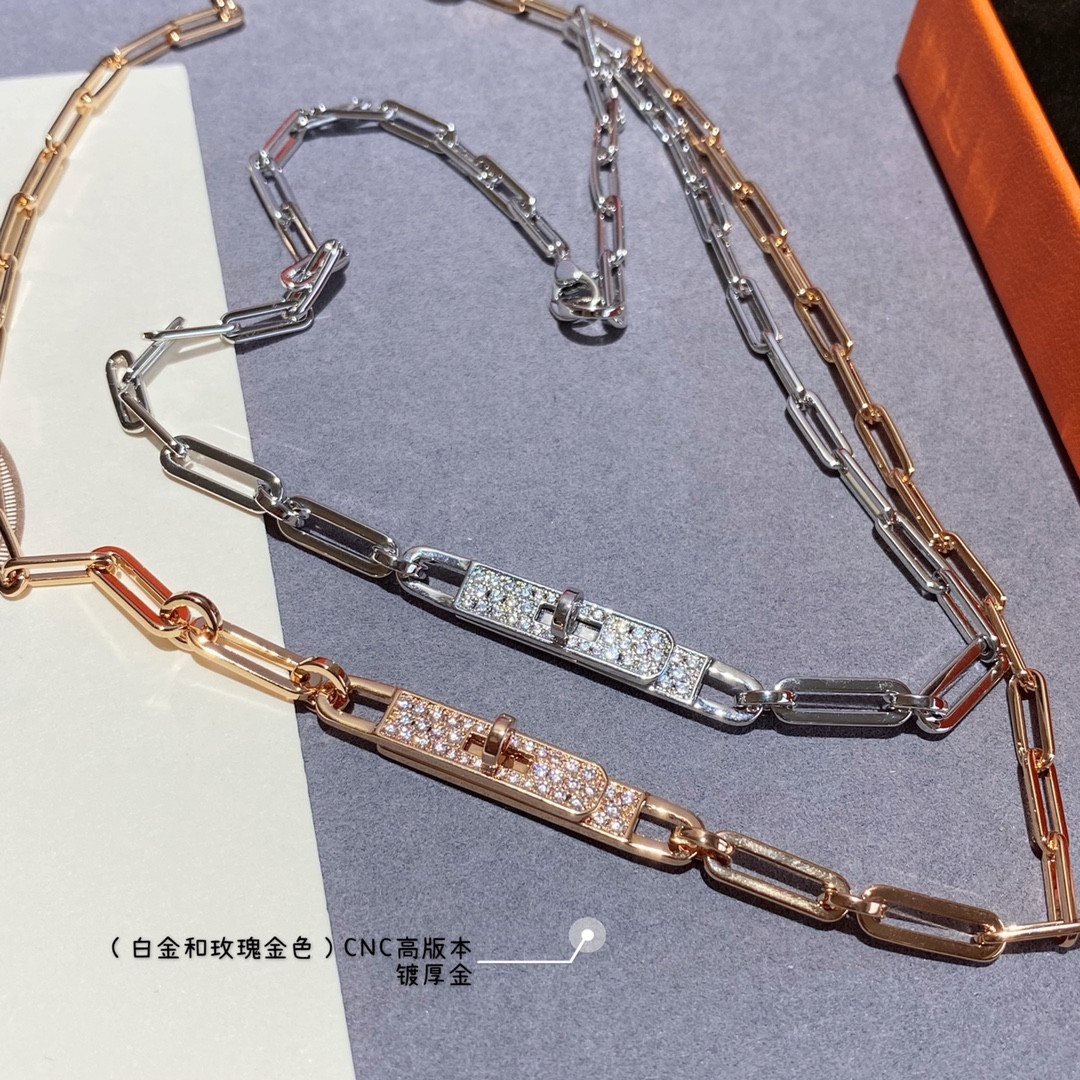 H**mes belt button necklace