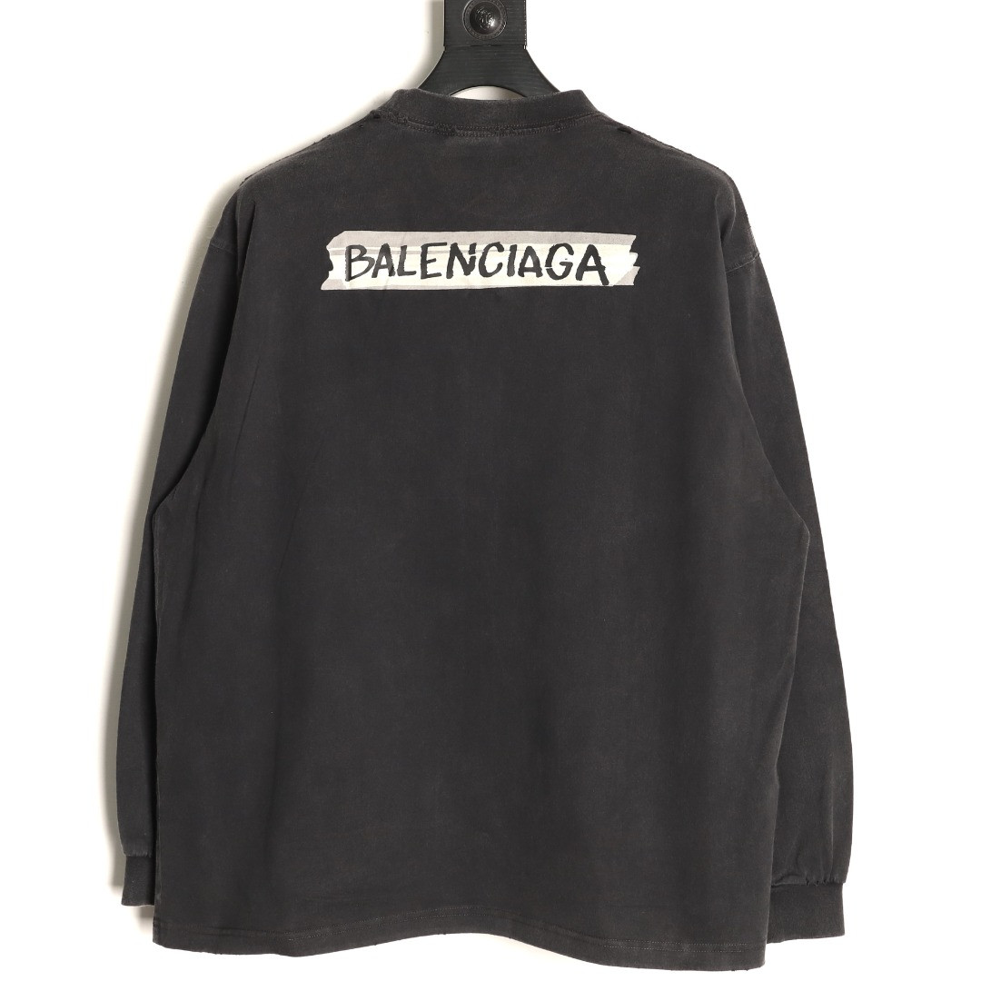 Ba*len*cia*ga long-sleeved t-shirt