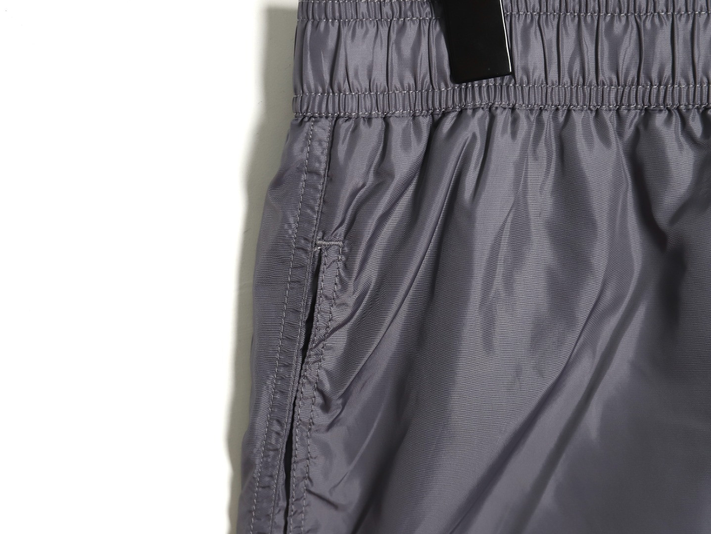 M0nc1er shorts