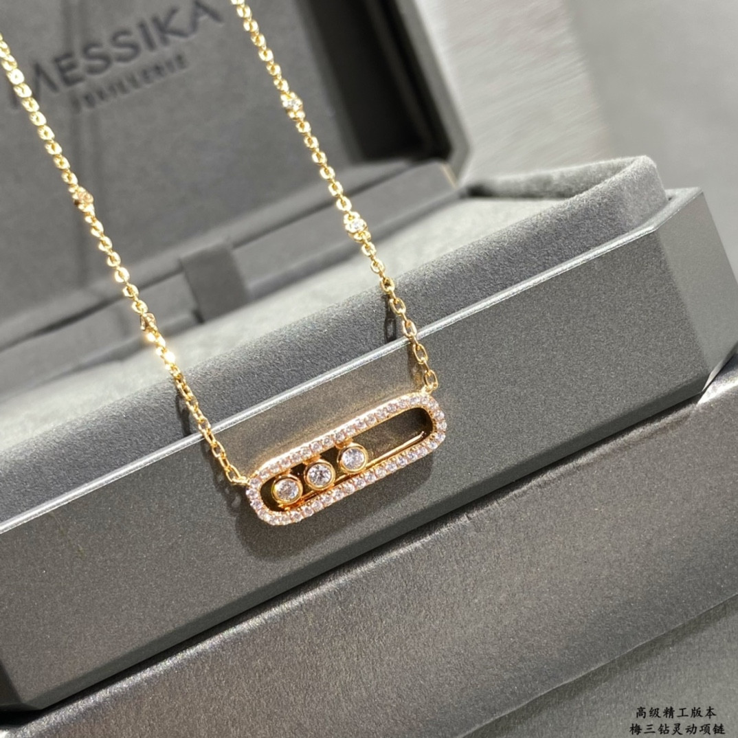 Mes1kaa full di*m*nd moving necklace
