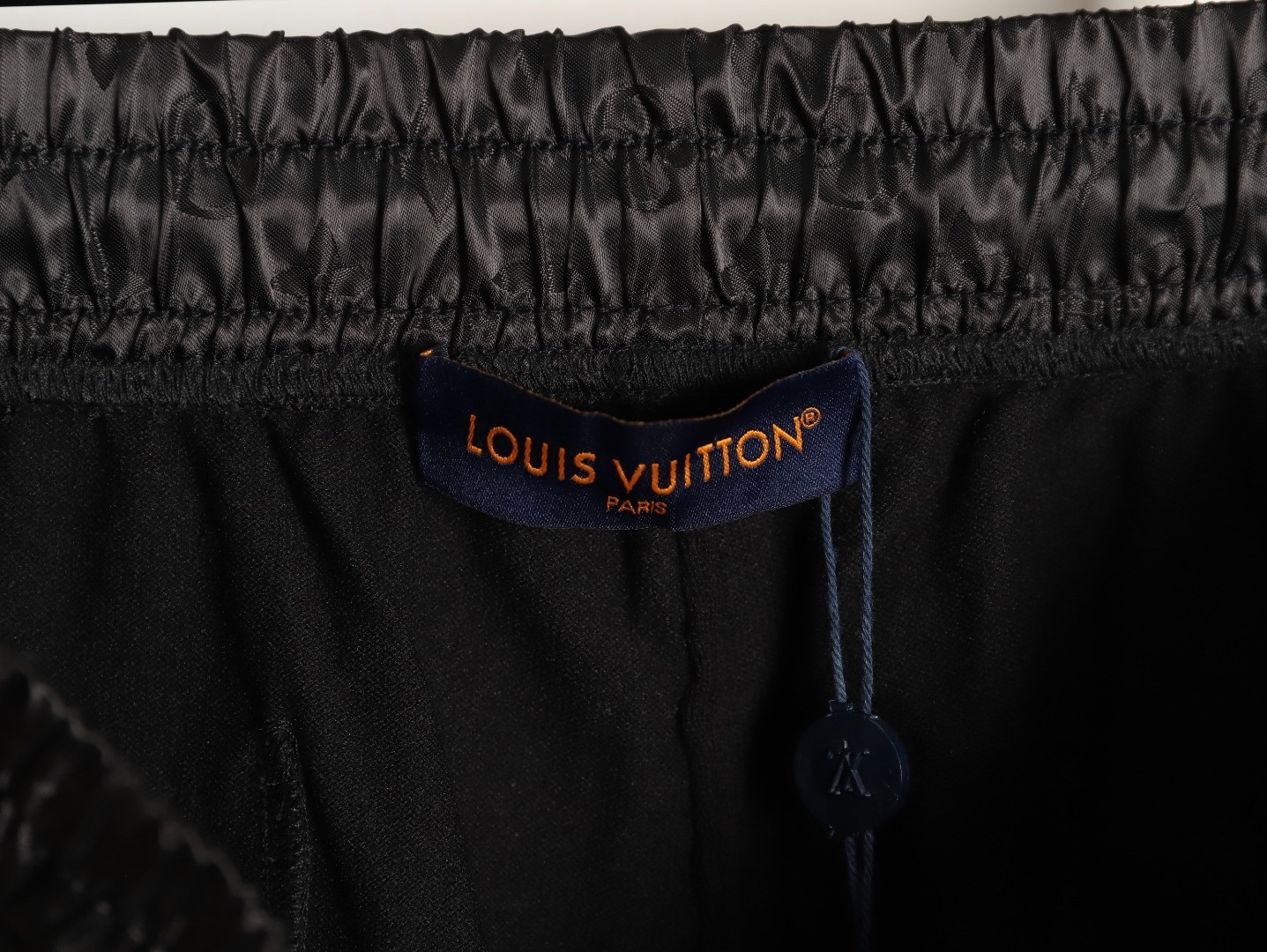 l0*is V*t0n lv knitting shorts suit