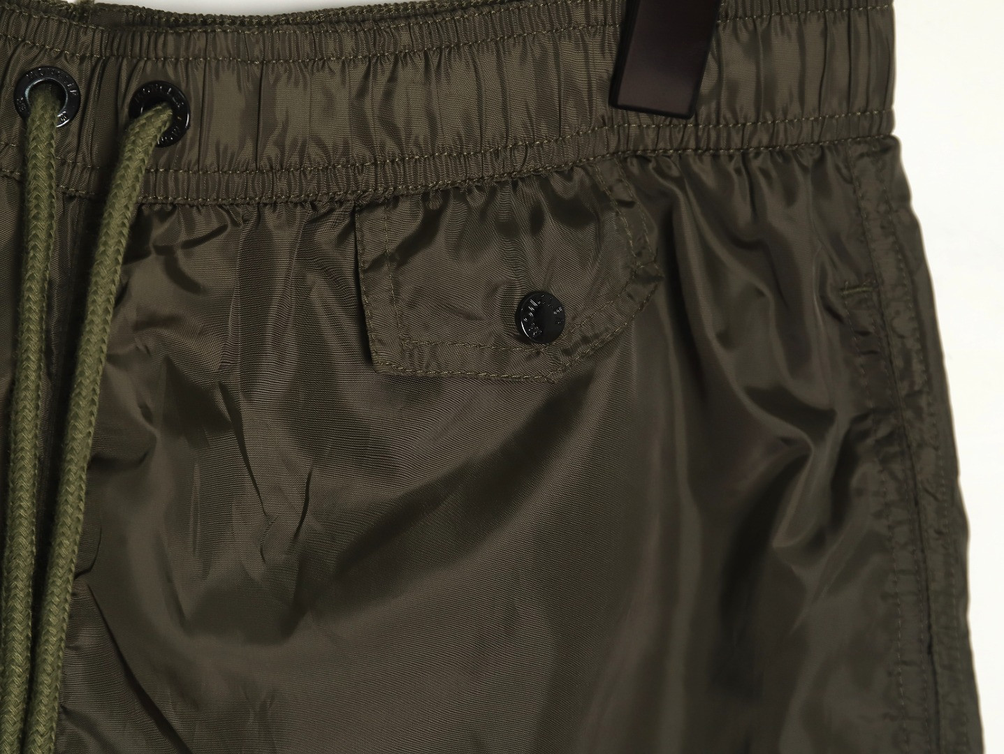 M0nc1er shorts