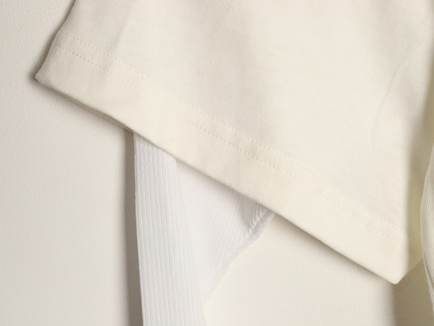 ACNE STUDIOS Long-sleeved T-shirt
