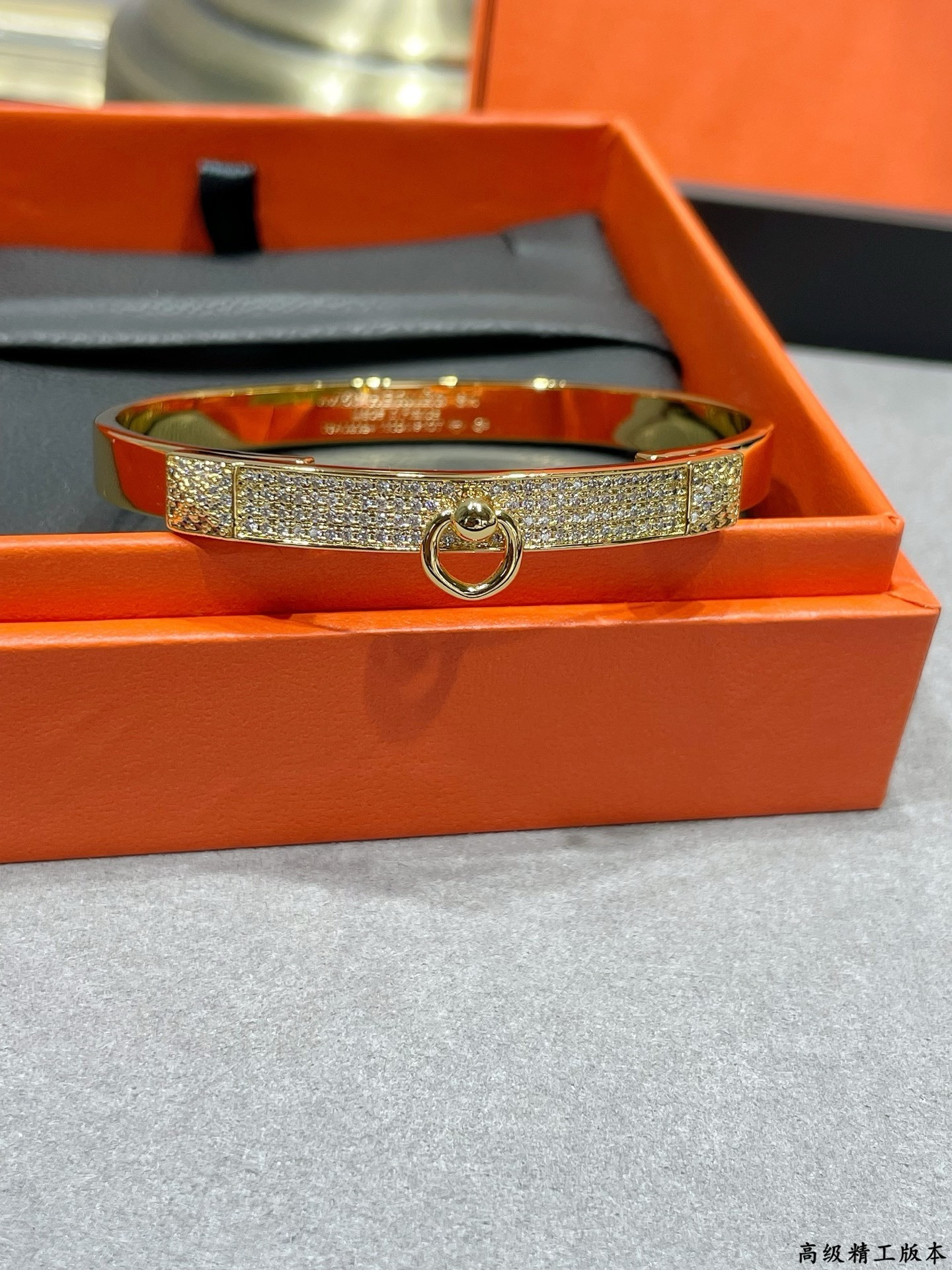 h**mes rivet half Di*m*nd bracelet