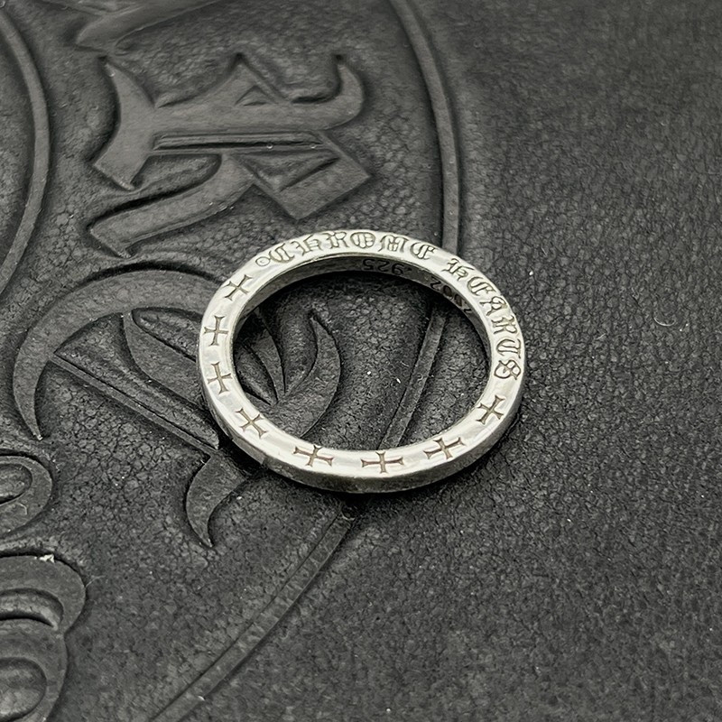 Ch**me He**ts 3mm smooth ring