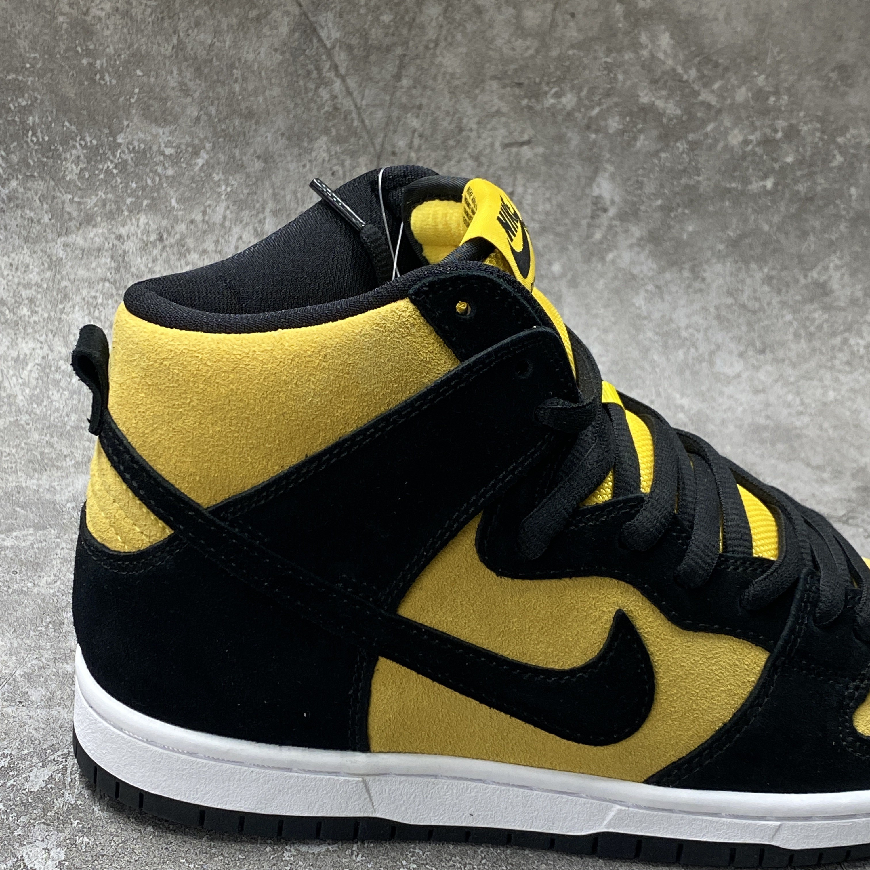 nike sb dunk high pro reverse G01denrod