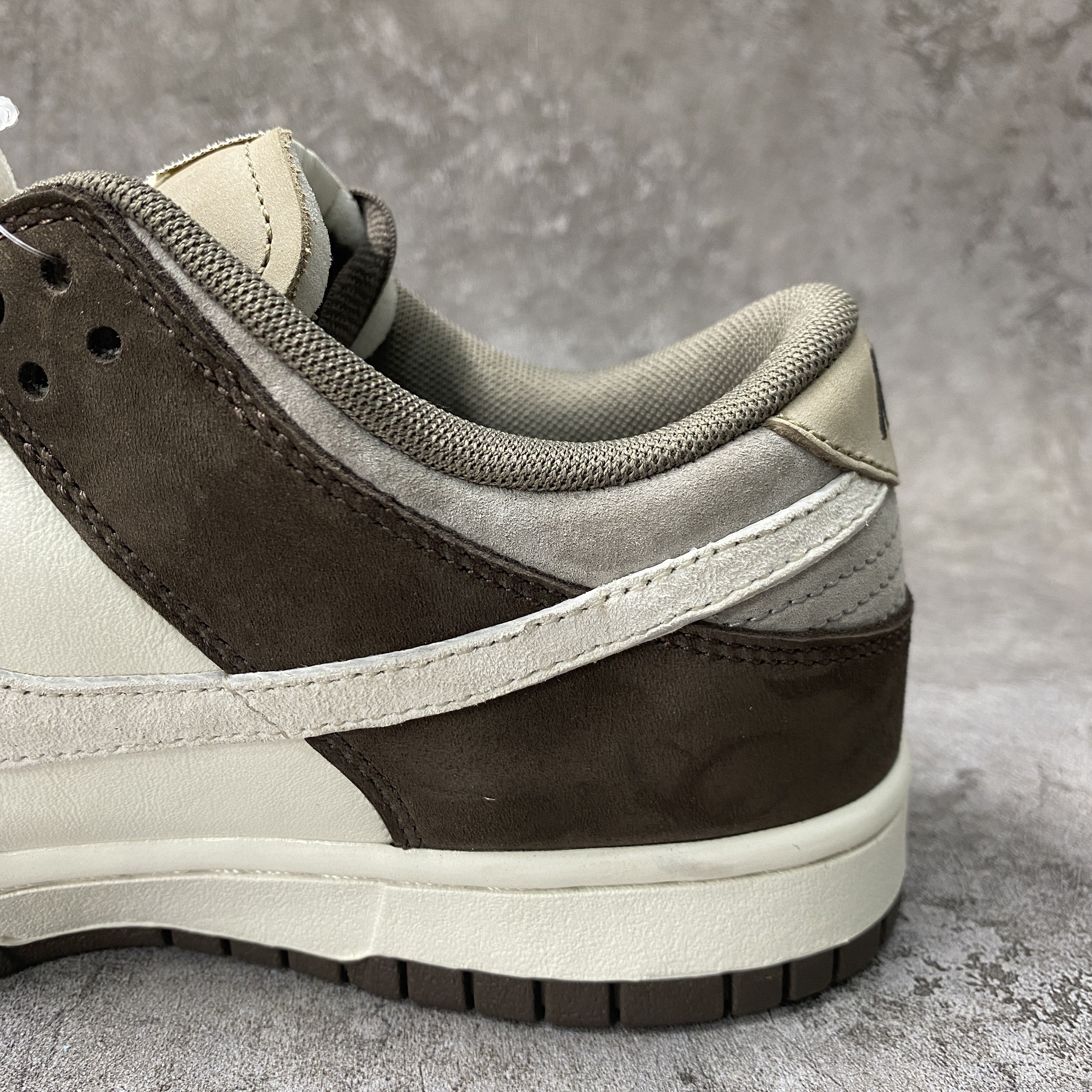 nike dunk low katushiro T0mo white grey