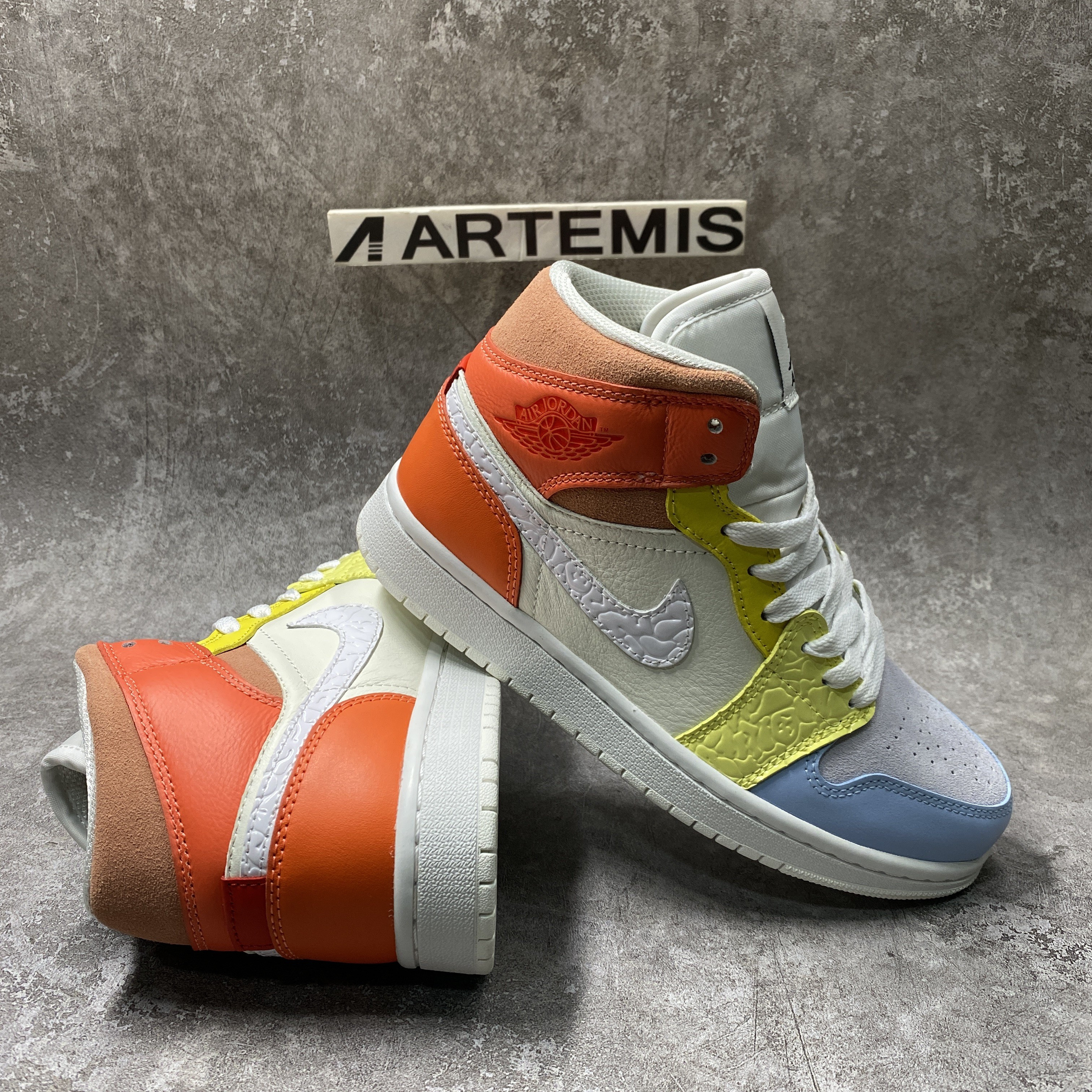 air jordan 1 mid to my first C0a*h