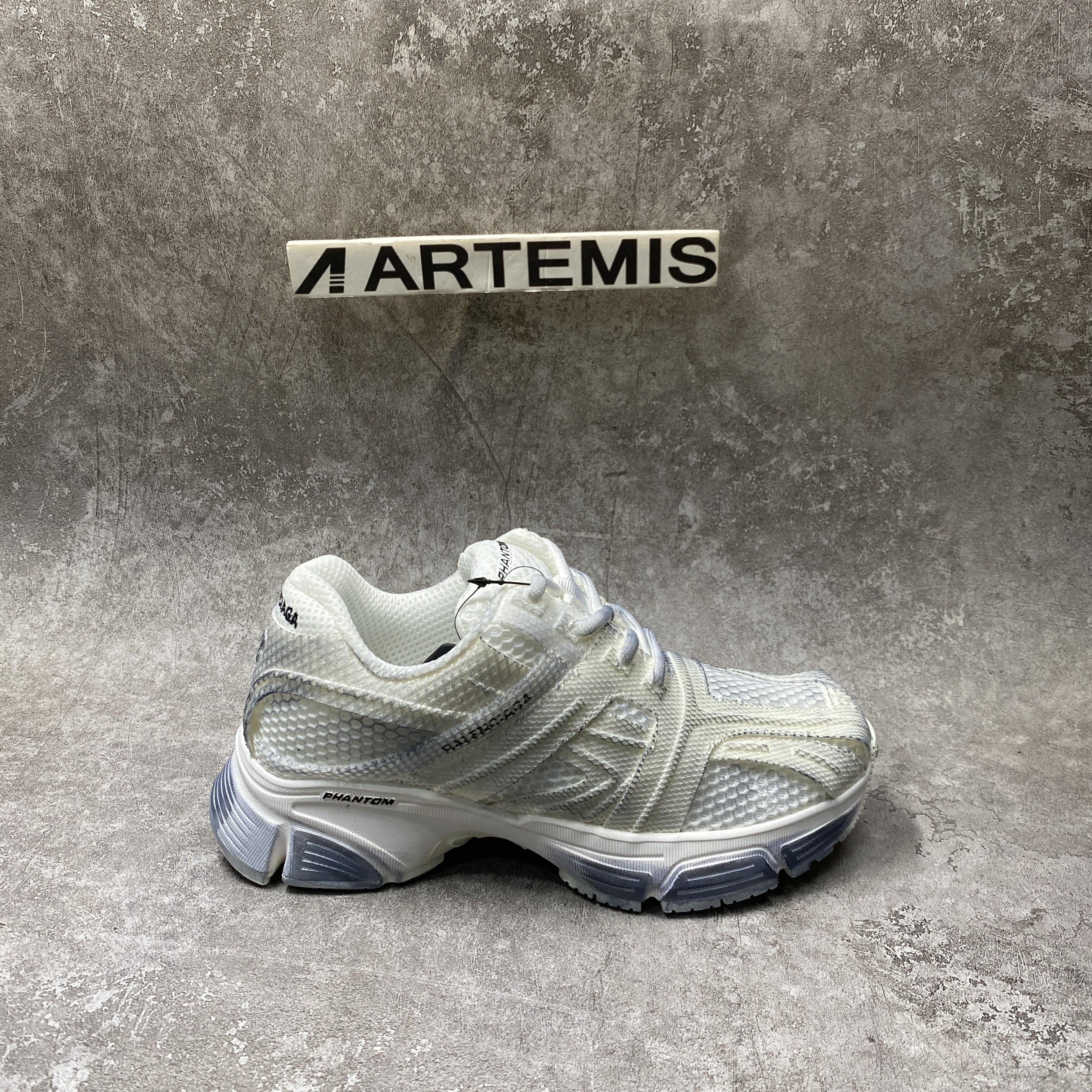 balenciga phanT0m trainers washed white