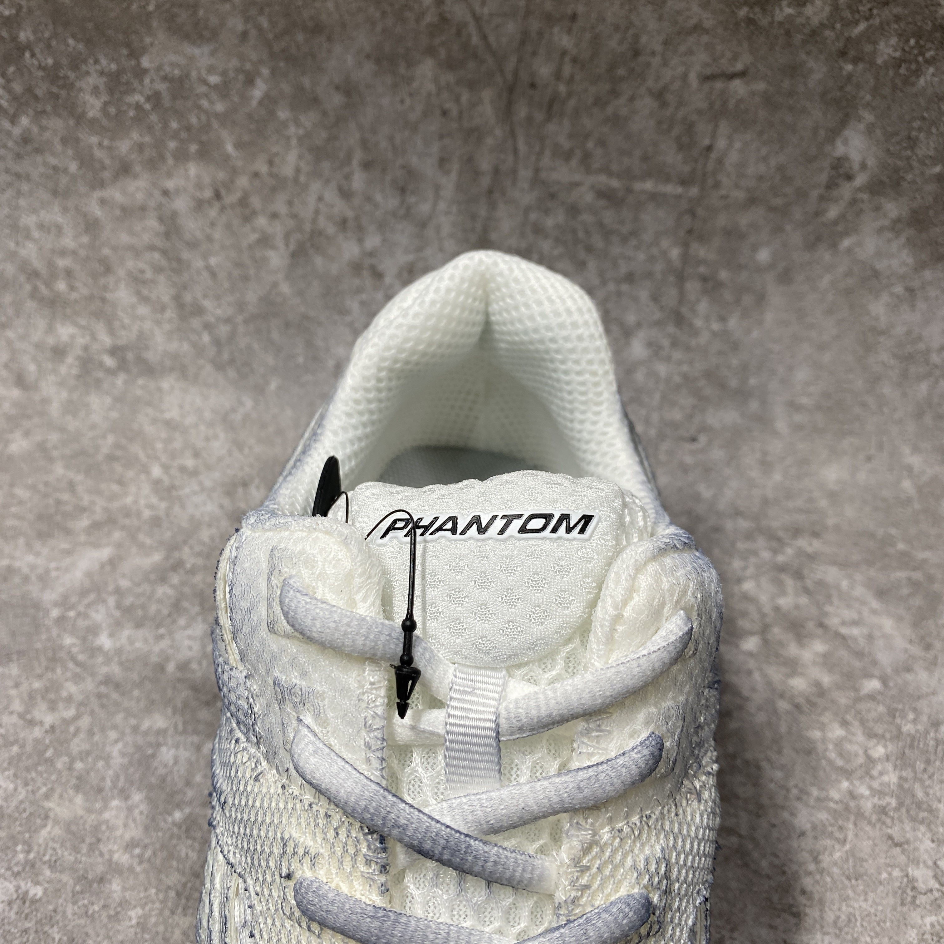 balenciga phanT0m trainers washed white