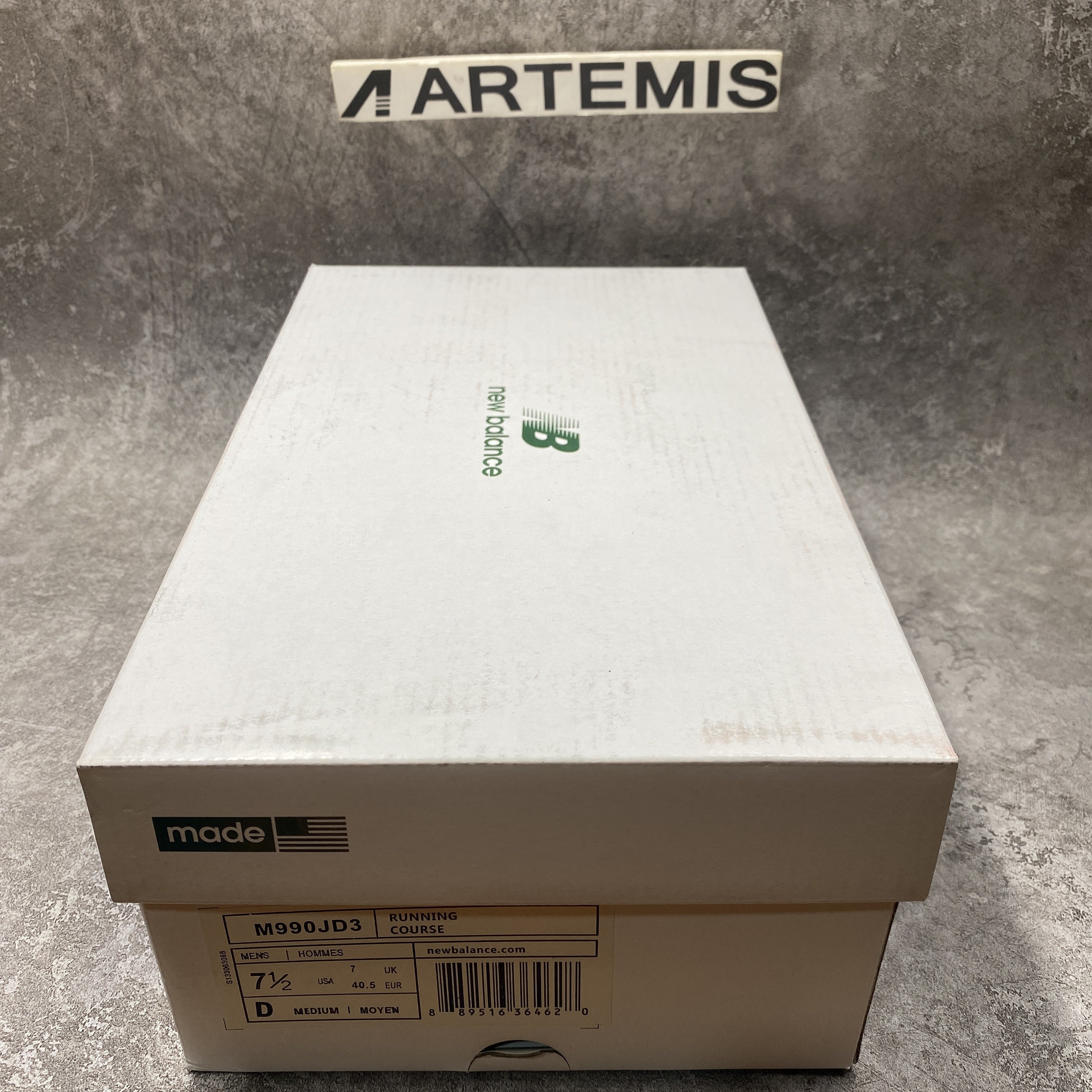 new Ba1an*e 990v3 jjjjound olive