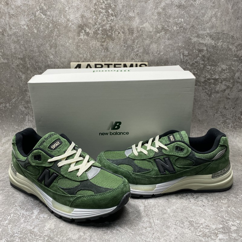 new Ba1an*e 992 jjjjound green