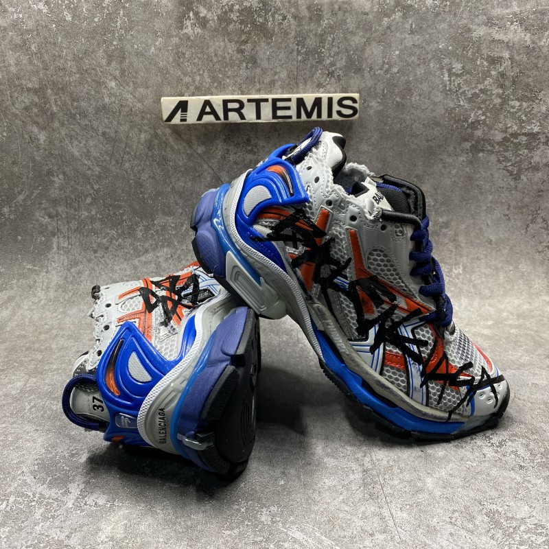 ba*len*cia*ga Gr*ffiti runner sneaker in blue