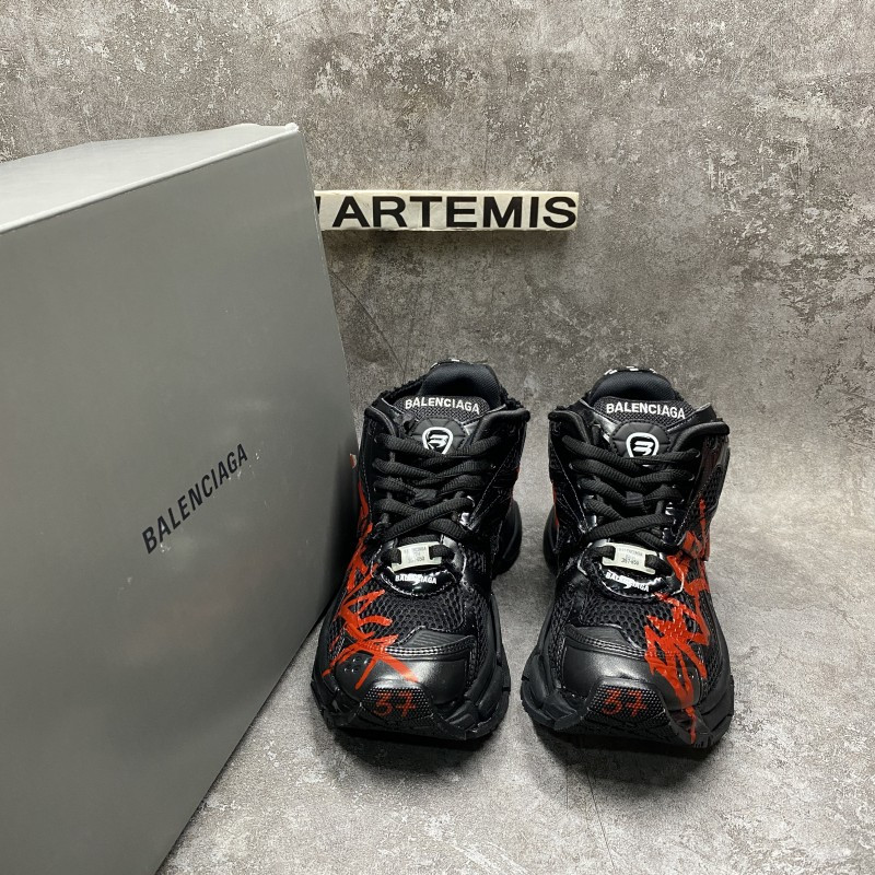 balenciga Gr*ffiti runner sneaker in black
