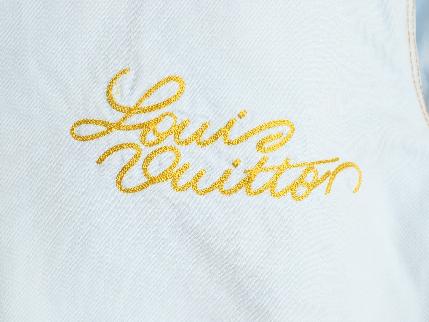 l0*is v*t0n lv 26ss De*1m coats
