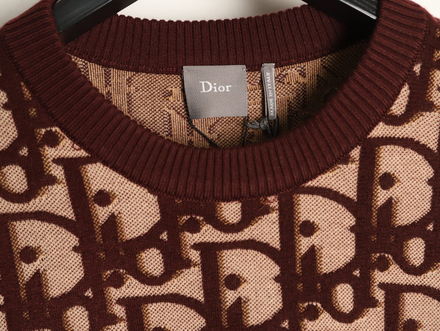 D*or sweaters