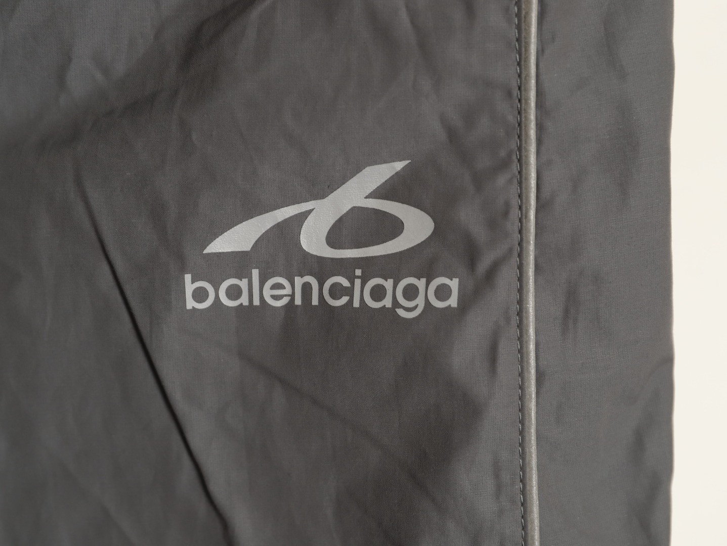 Ba*len*cia*ga pants suit