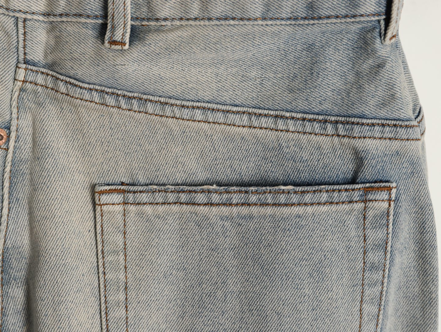 ma*s*n Ma*i*la mm6 jeans
