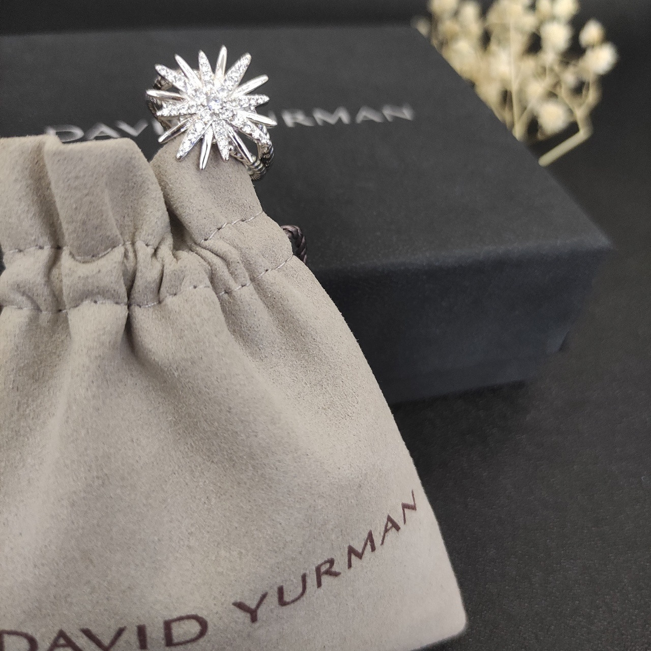 dau1d Yvrm*n sunflower starry ring